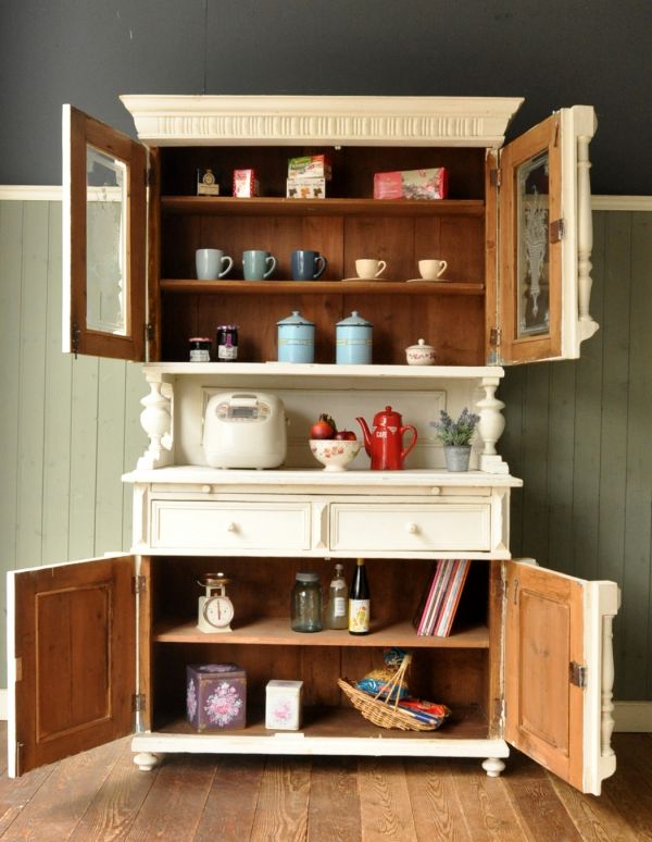 アンティークのキャビネット アンティーク家具 アンティークのフレンチ家具、ホワイトペイントのカップボード(食器棚)。しっかりメンテナンスをしているので安心してお使い頂けます。(d-1039-f)