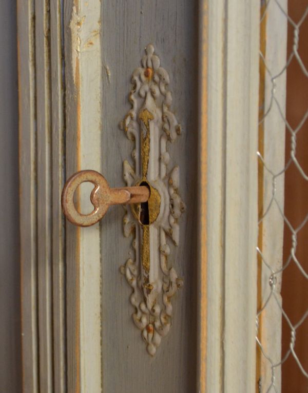 ワードローブ アンティーク家具 アンティークのフレンチ家具、グリアージュのワードローブ(グレー)。鍵は使えません。(d-1052-f)