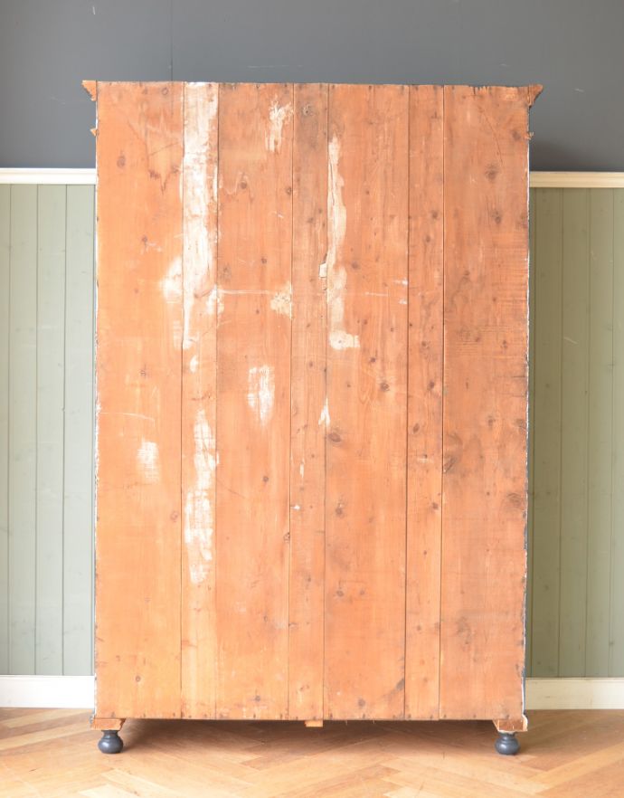 アンティークのキャビネット アンティーク家具 フレンチスタイルのアンティーク家具、ペイントのオープンシェルフ(本棚)。キチンとメンテナンスしてあるので、裏側もキレイです。(d-1182-f)