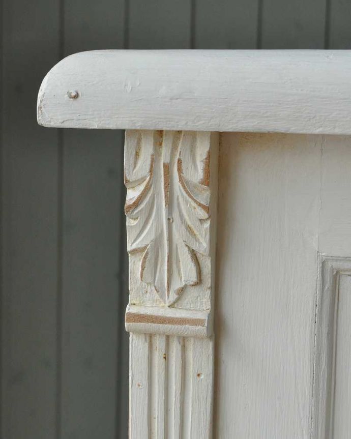 キャビネットの装飾