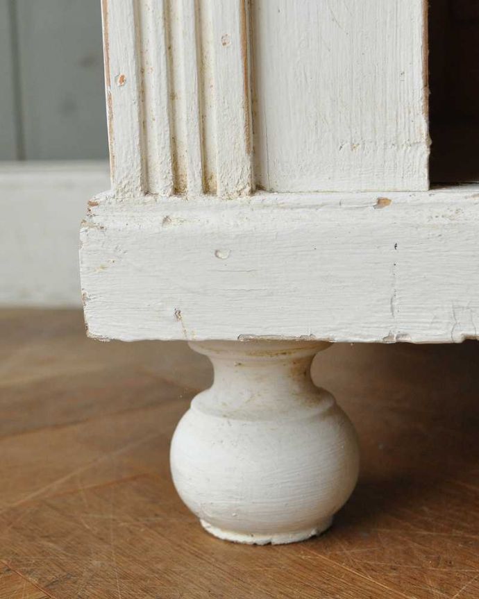 アンティーク家具の脚