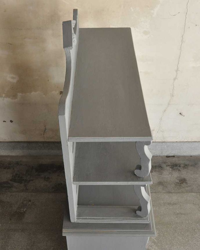 アンティークのキャビネット アンティーク家具 フランスのアンティーク家具、大人色のグレーカラーのドレッサー。天板部分もキレイに仕上げました。(d-1293-f)