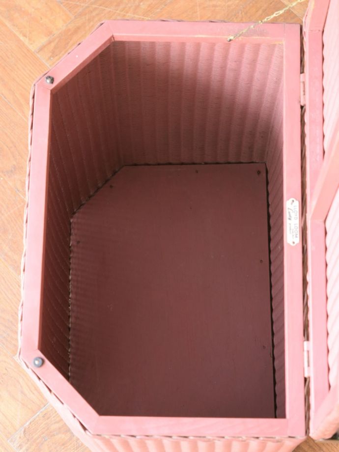 ロイドルームボックスの中