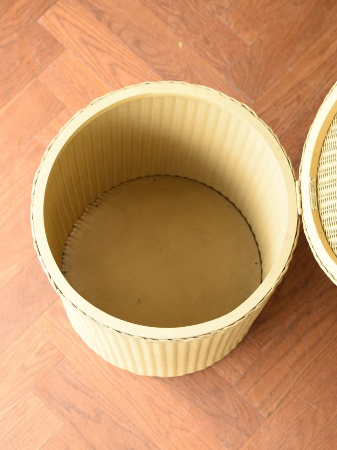 ロイドルームボックスの中