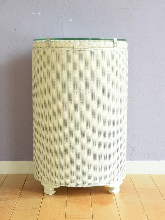 アンティークロイドルームボックスの後ろ姿