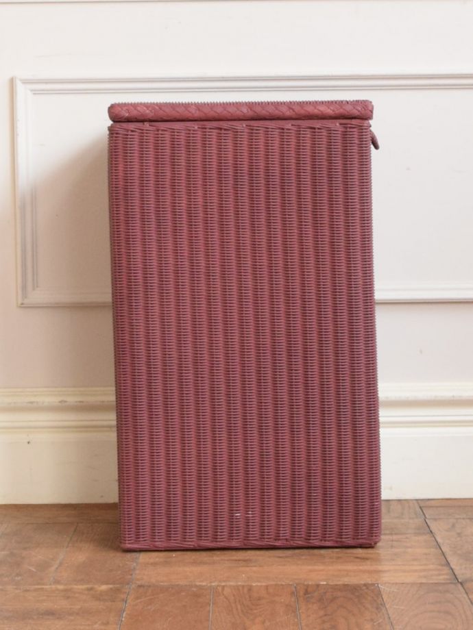 ロイドルームボックスの側面