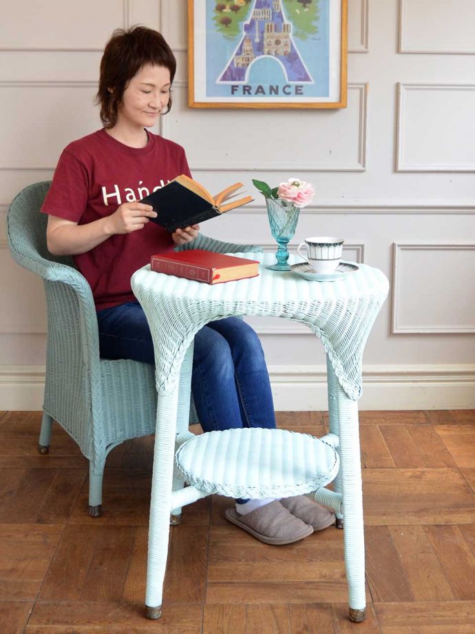 アンティークのロイドルームテーブル