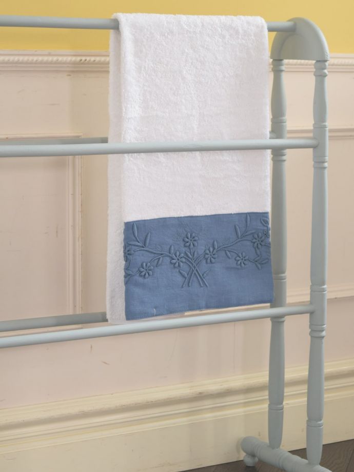 おしゃれなタオルハンガー