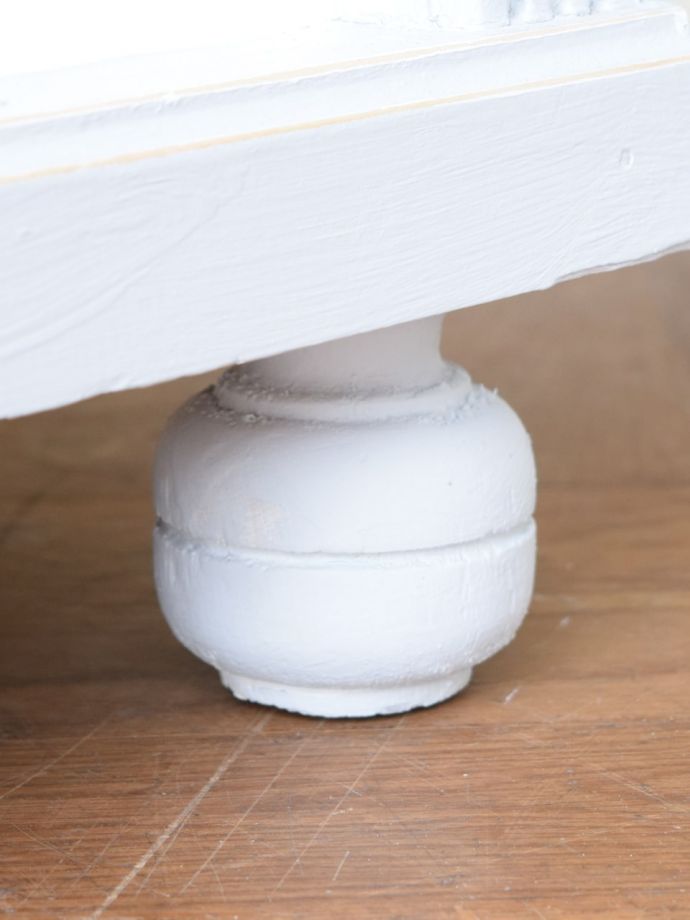 アンティーク家具の脚