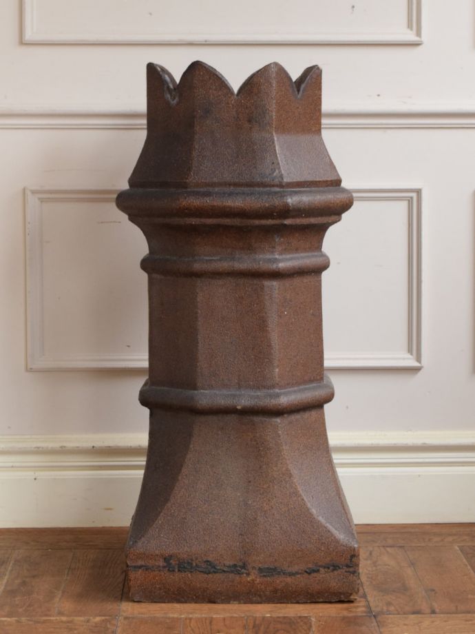 チムニーの側面