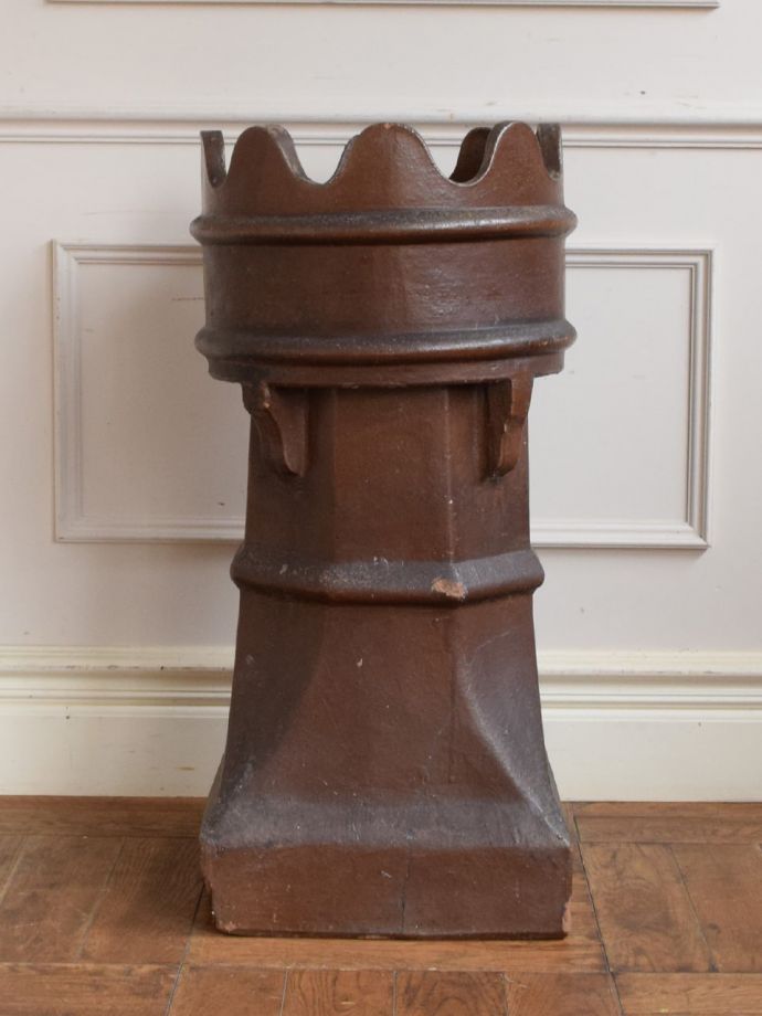 チムニーの側面