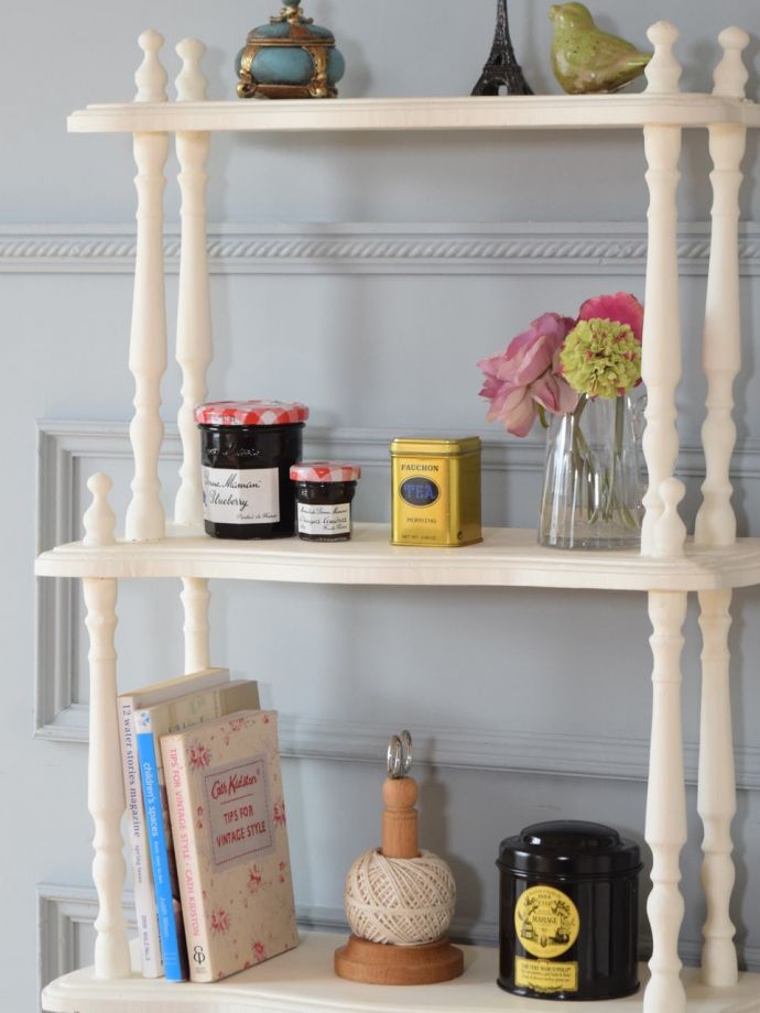 おしゃれなシェルフ