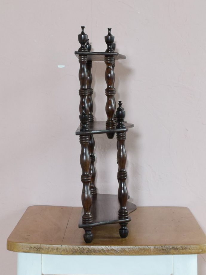 シェルフの側面