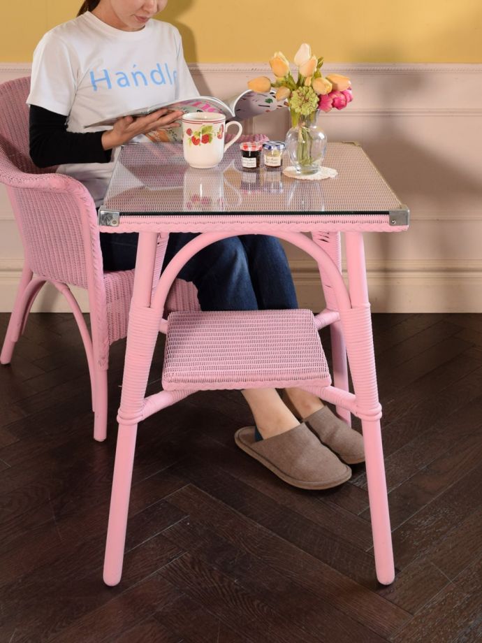 アンティークのロイドルームテーブル