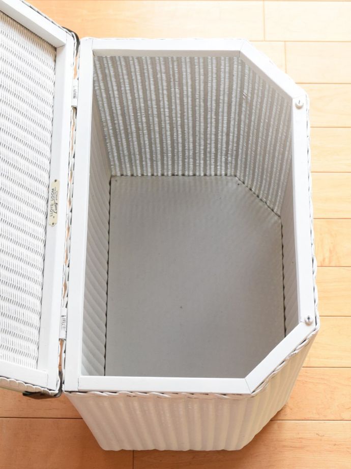 ロイドルームボックスの中