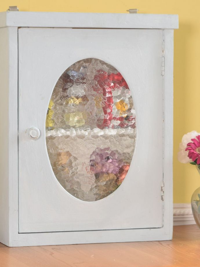 フランスらしいキャビネット