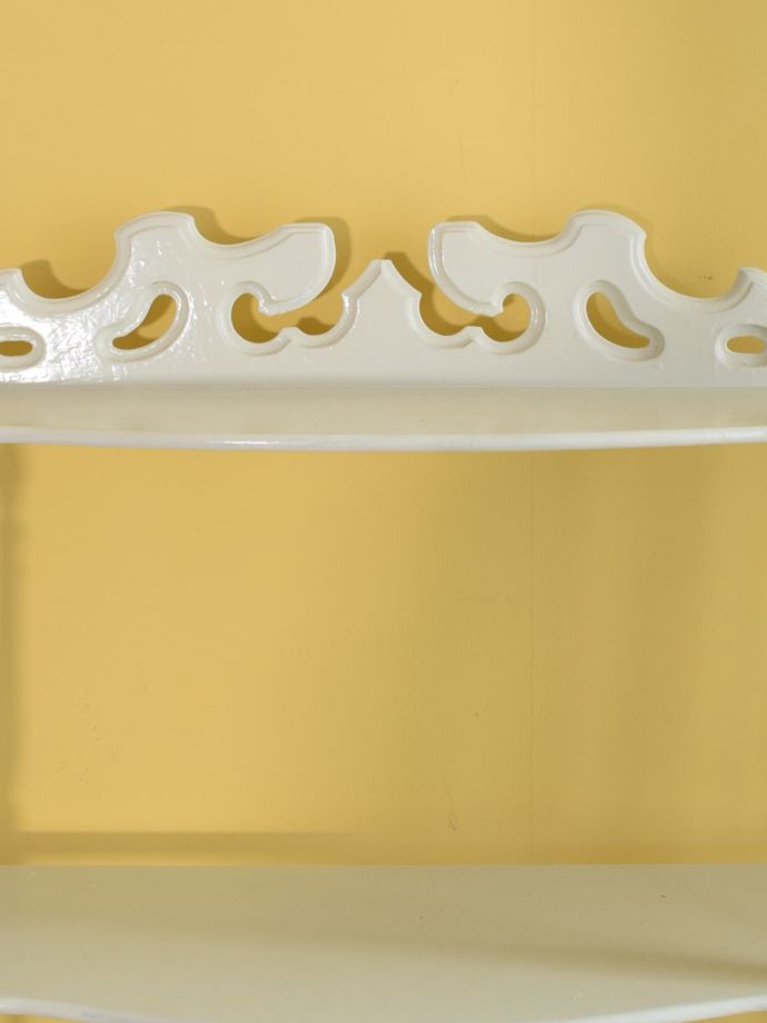 ウォールシェルフの装飾