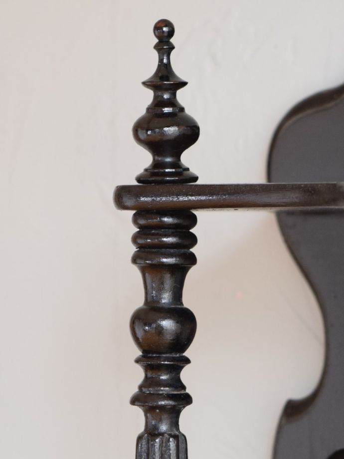 ウォールシェルフの装飾