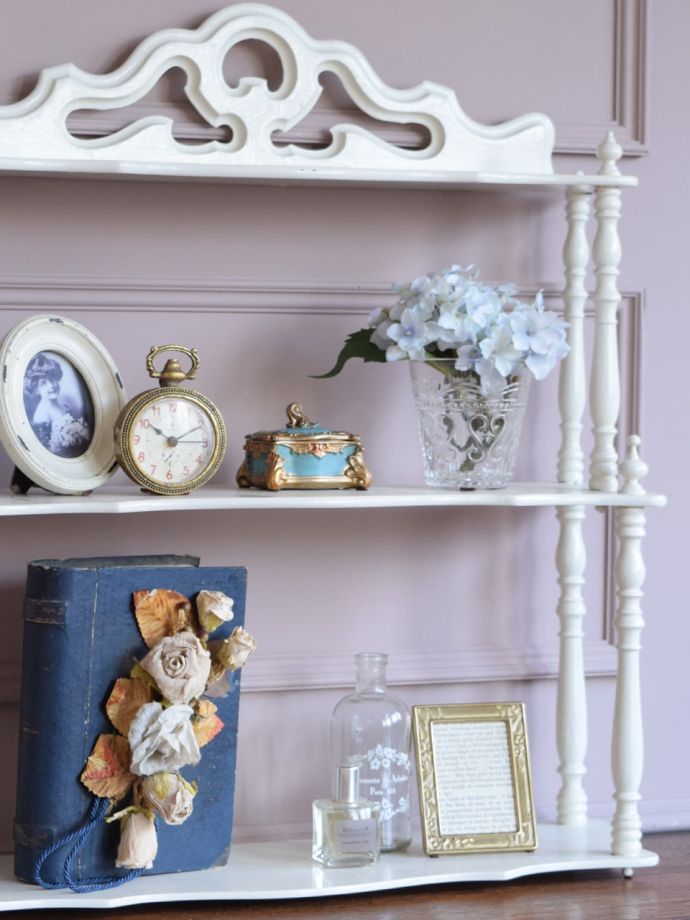 おしゃれなシェルフ