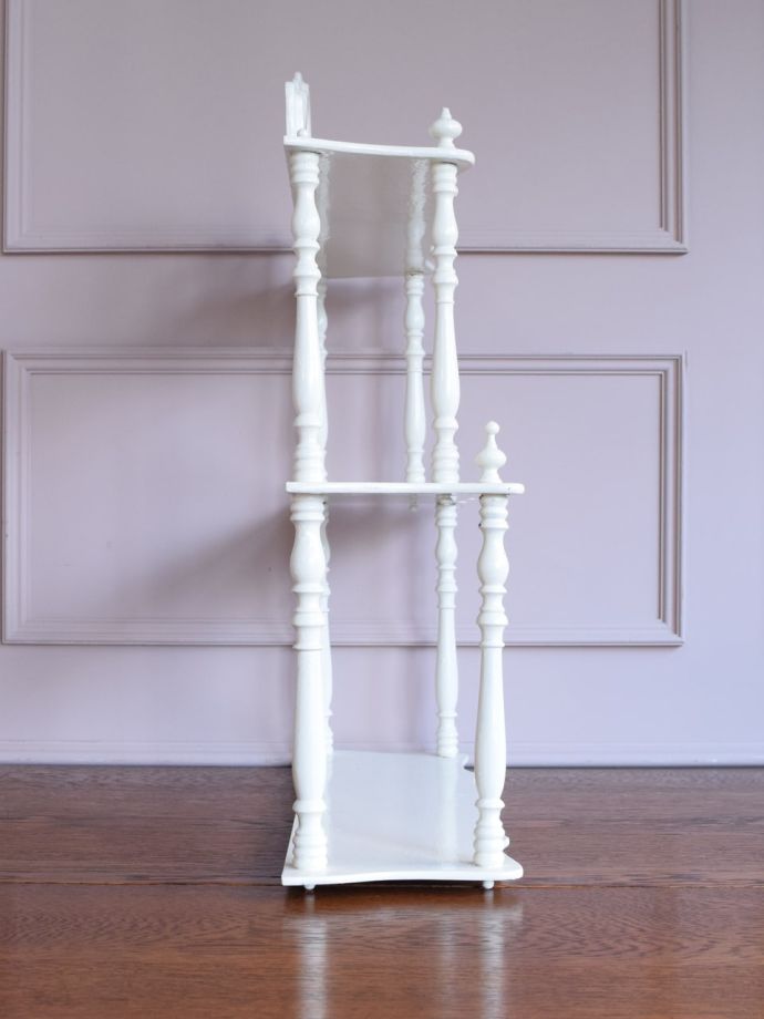 シェルフの側面