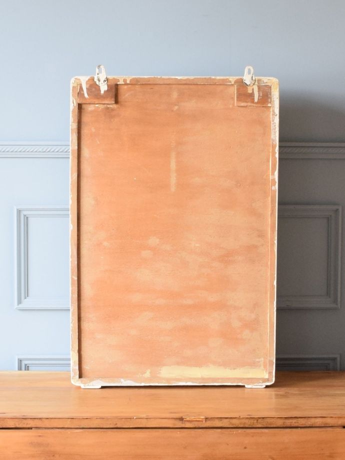 ウォールキャビネットの裏