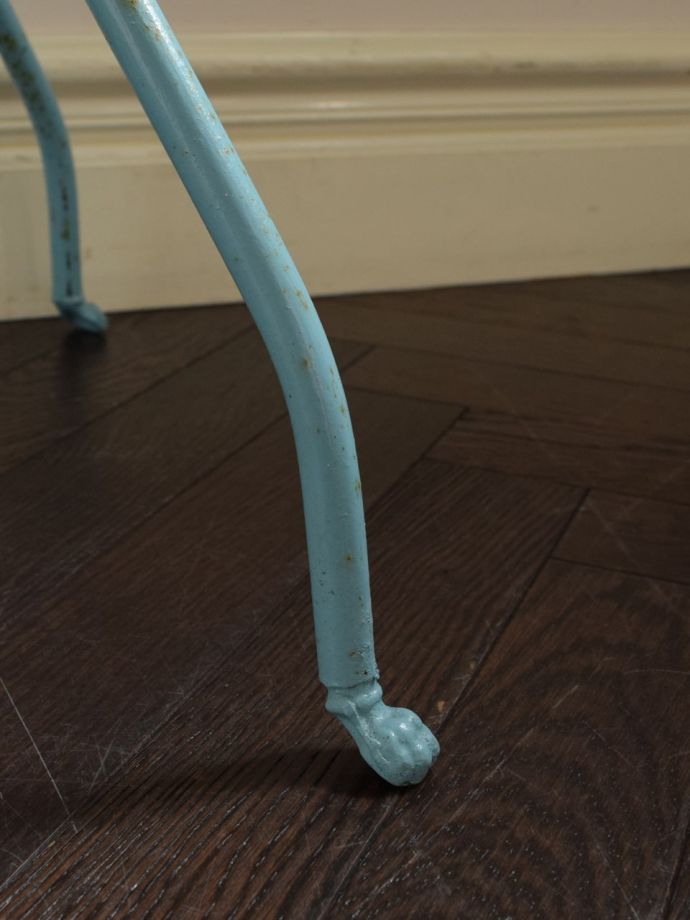 アンティーク家具の脚