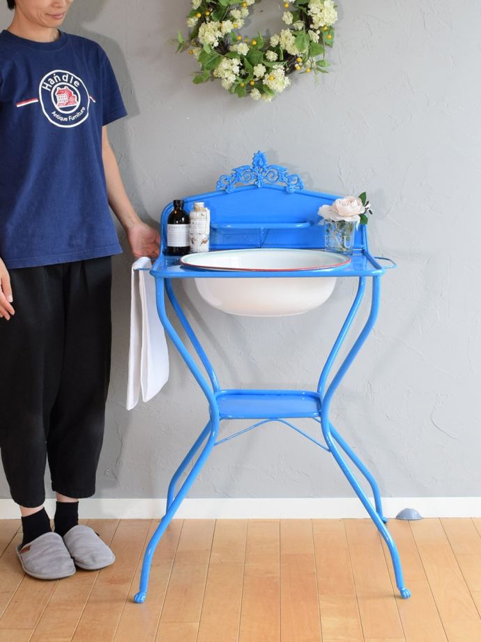 フランスアンティークのウォッシュスタンド