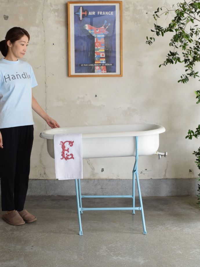 アンティークのベビーバス