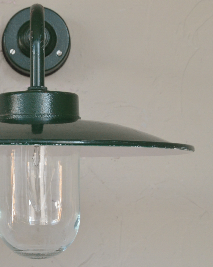 壁付けブラケット　照明・ライティング　フランスのアンティークデッキランプ、ポーチライト(外灯）（E26球付）。。(d-1466-z)