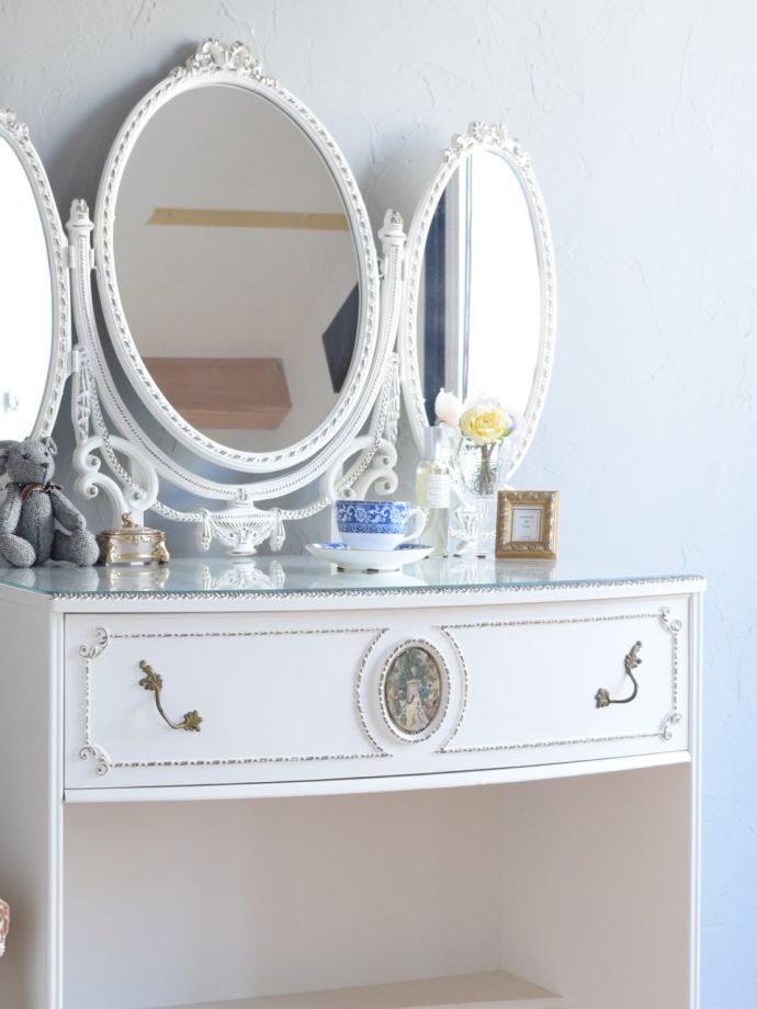 フランス アンティーク Dresser ドレッサー 鏡 テーブル ミラー フランスから届いた白い三面鏡、アンティークのおしゃれなドレッサー