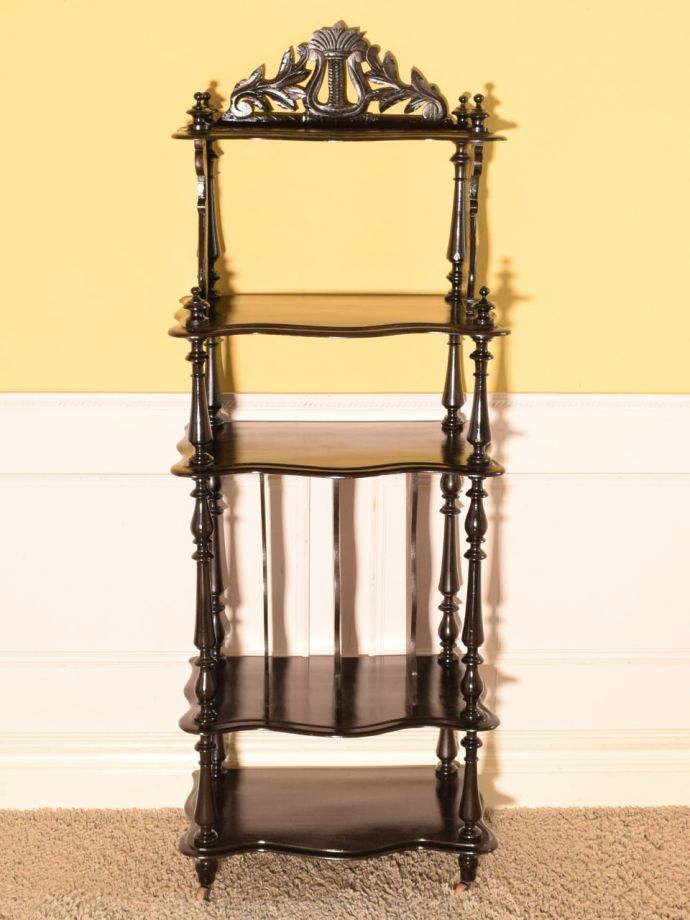 オープンシェルフの棚板