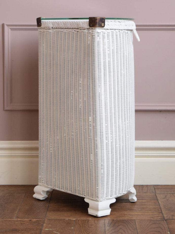 ロイドルームボックスの側面