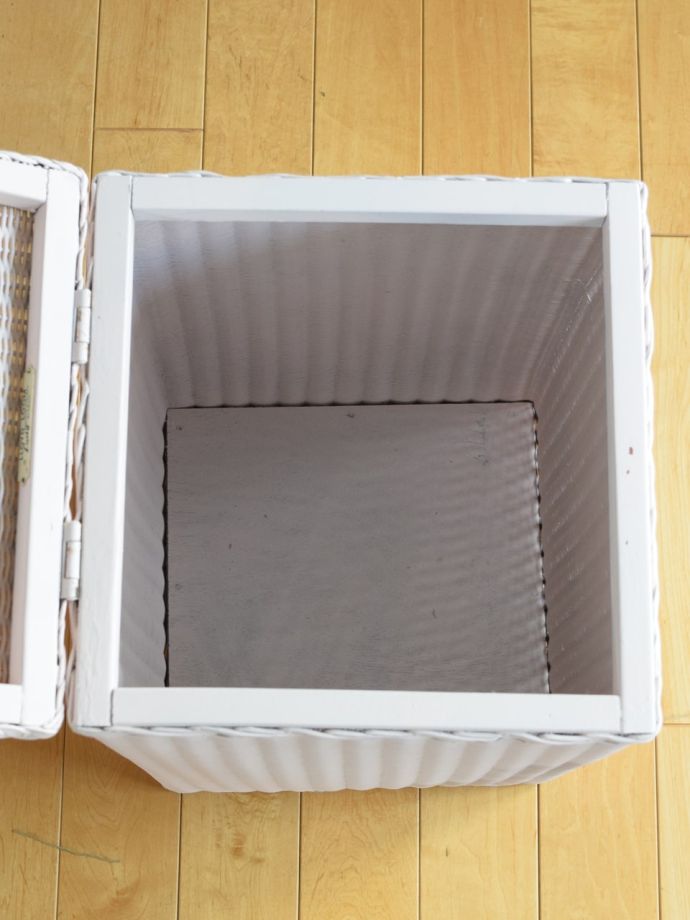 ロイドルームボックスの中