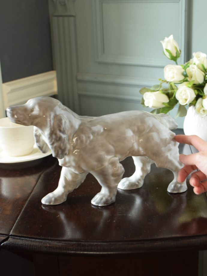 フランスから届いたリモージュの陶磁器、アンティークの犬の置物(d