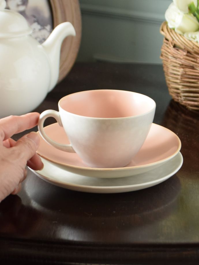 プールのビンテージカップ&ソーサー(トリオ)