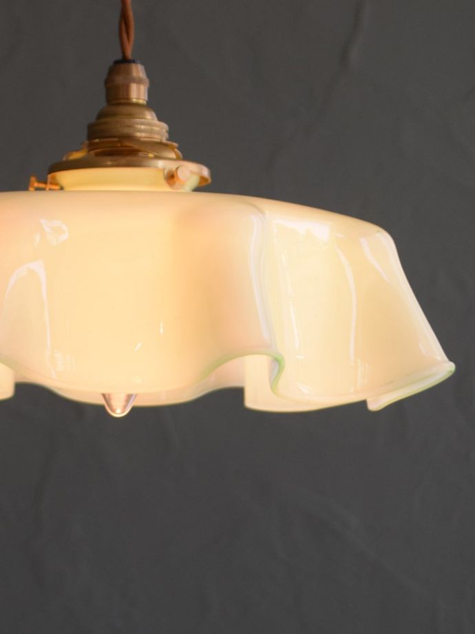 ペンダントライトのシェード