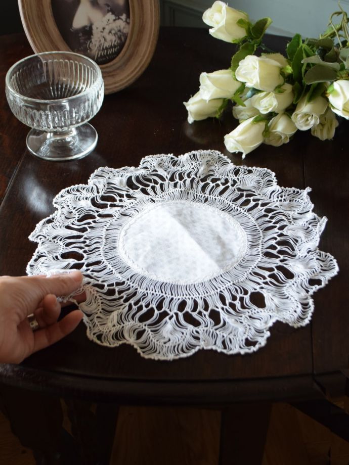 アンティークのレース