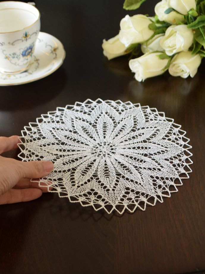 アンティークのレース