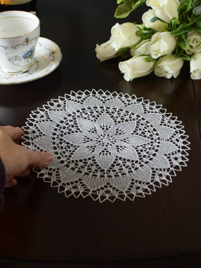 アンティークのレース