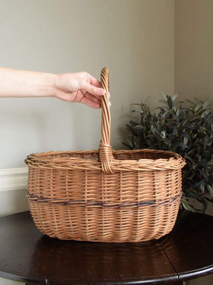 オシャレなバスケット
