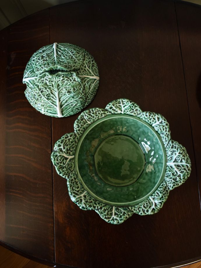 おしゃれなアンティークの食器