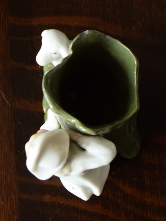 アンティークの置物