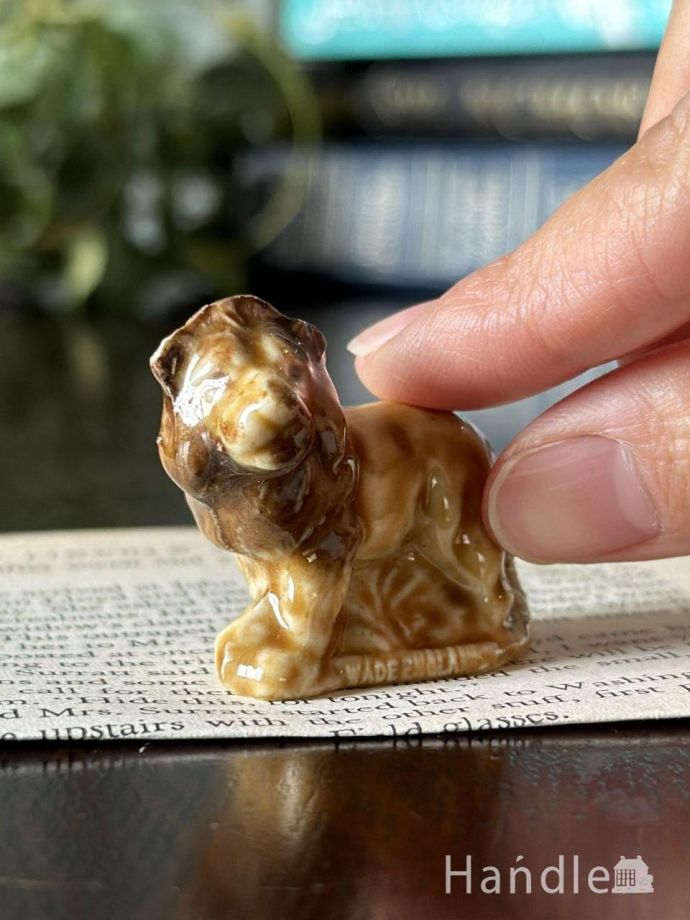 WADE社のビンテージ陶磁器