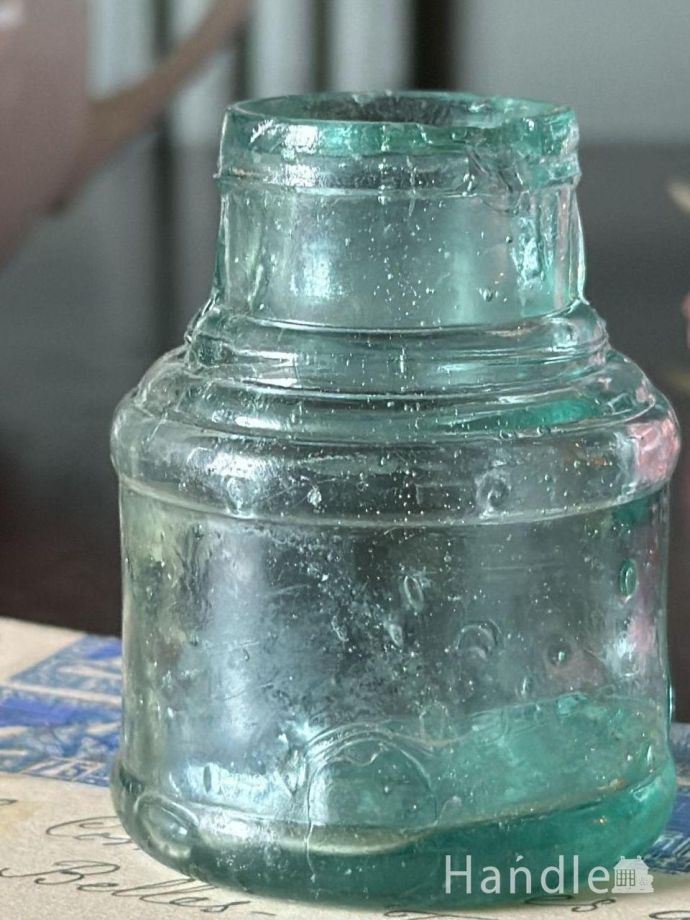 アンティークガラスのインク瓶