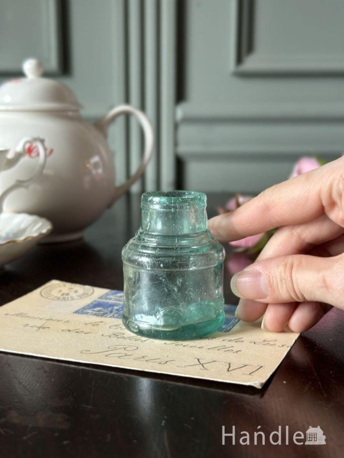 アンティークのガラス雑貨