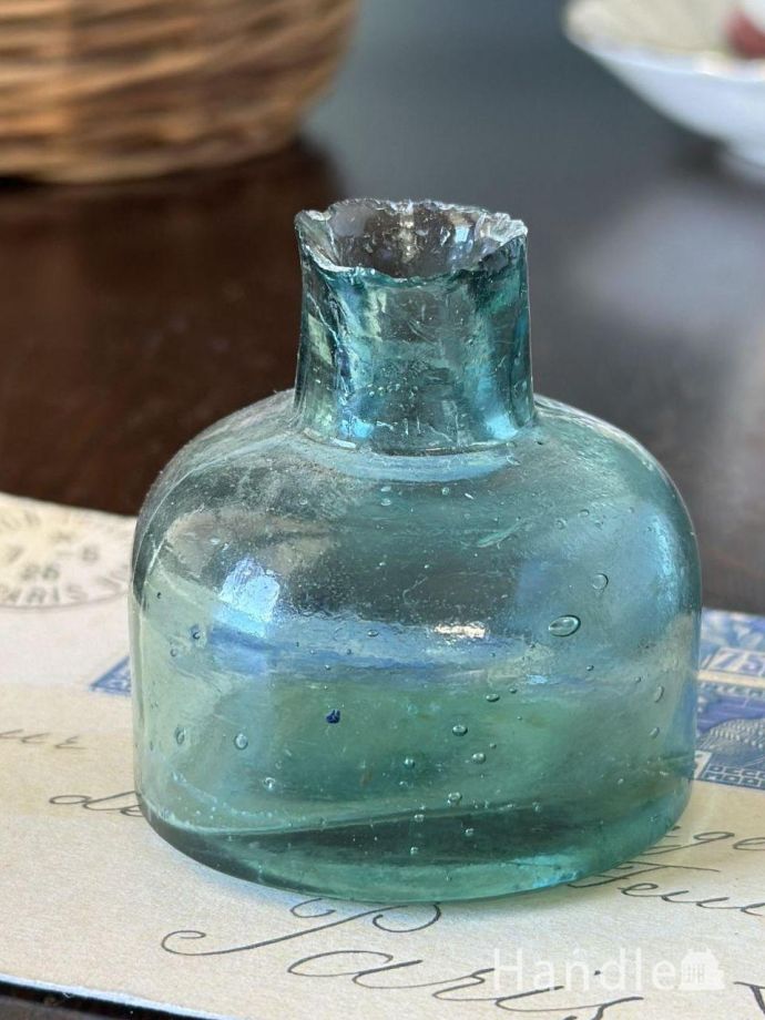 アンティークガラスのインク瓶