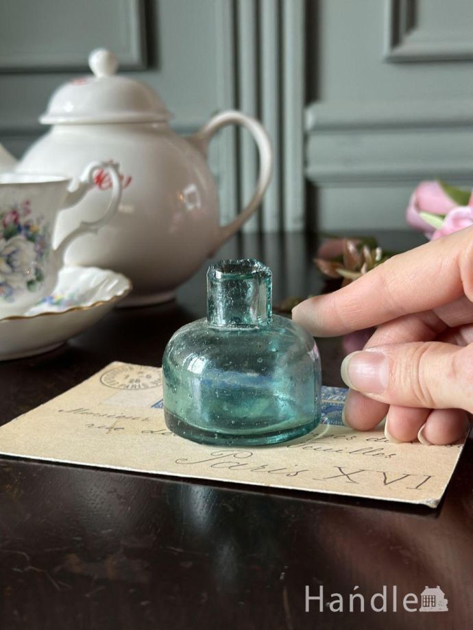 アンティークのガラス雑貨