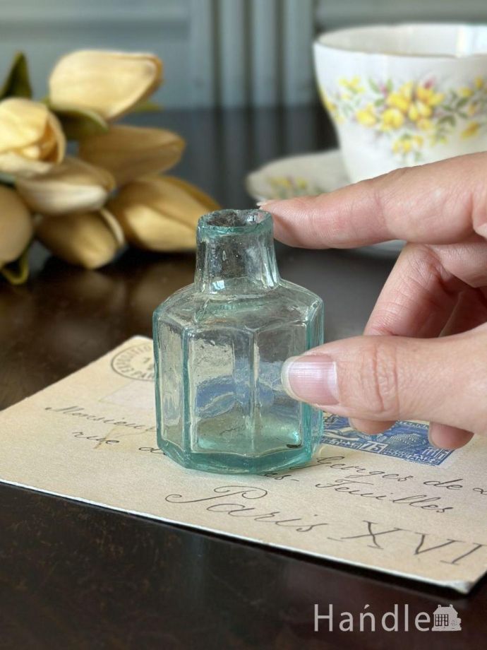 アンティークのガラス雑貨