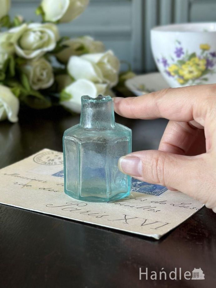 アンティークのガラス雑貨