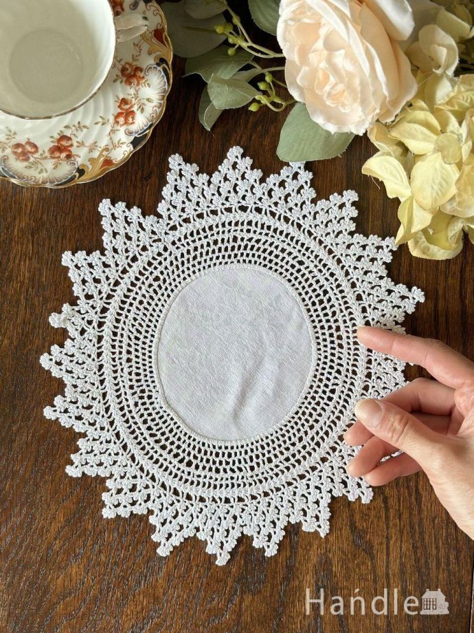 アンティークのレース